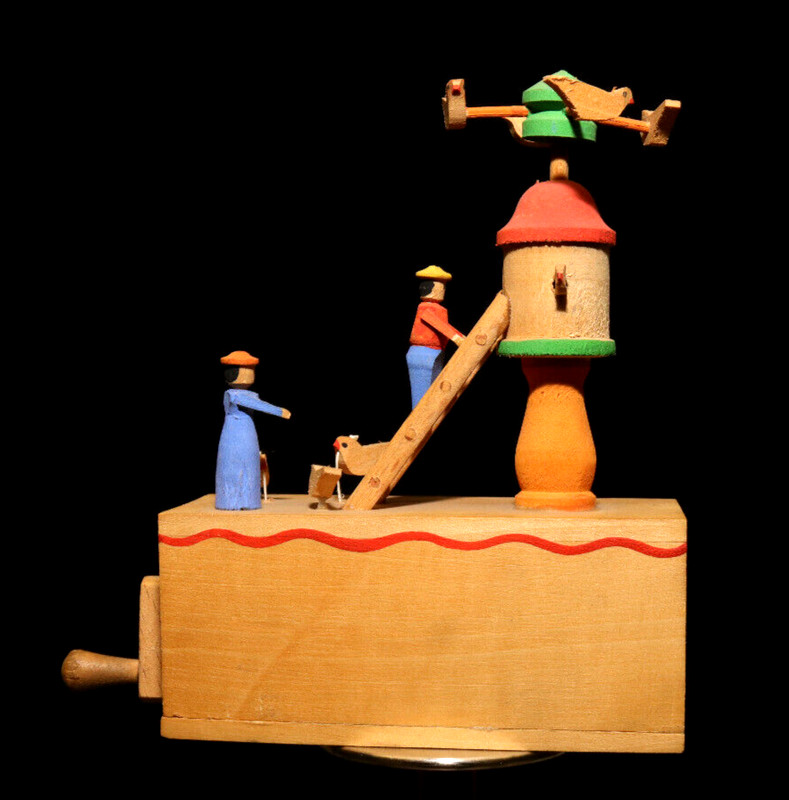 Alter Klimperkasten Mit Taubenschlag  Erzgebirge  Rudolf Ender Borstendorf