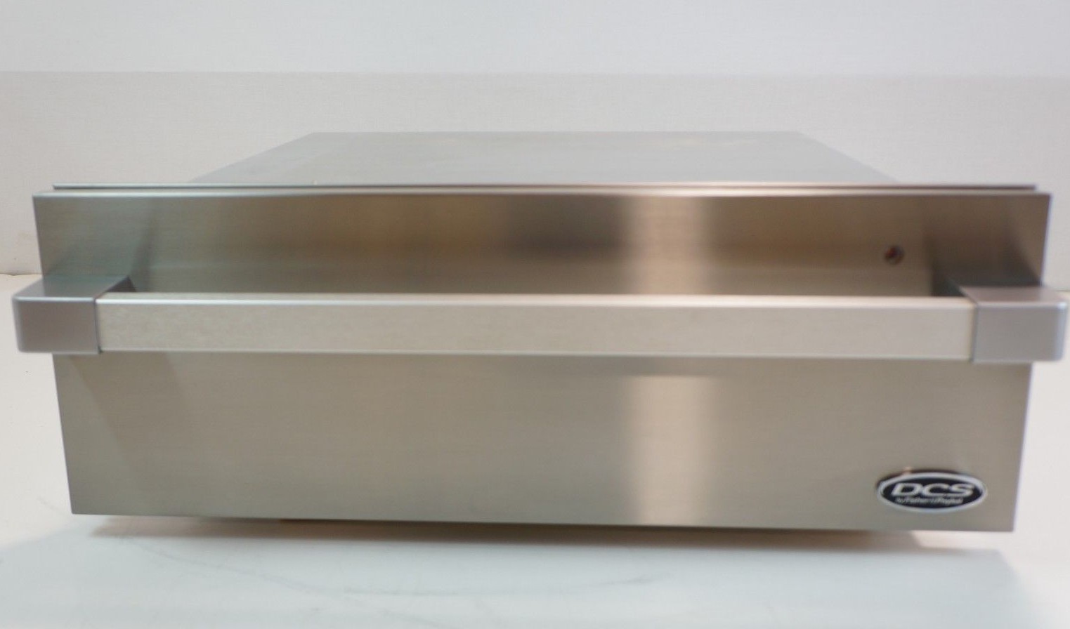 DCS 30 Inch Warming Drawer in Stainless Steel 1.6 cu. ft. Capacity WDU-30