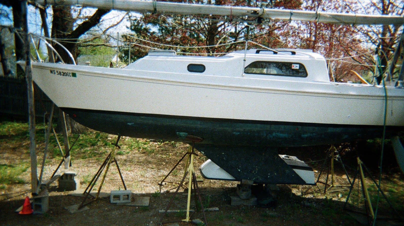 LF - 1974 Pearson 26' Sailboat - Massachusetts