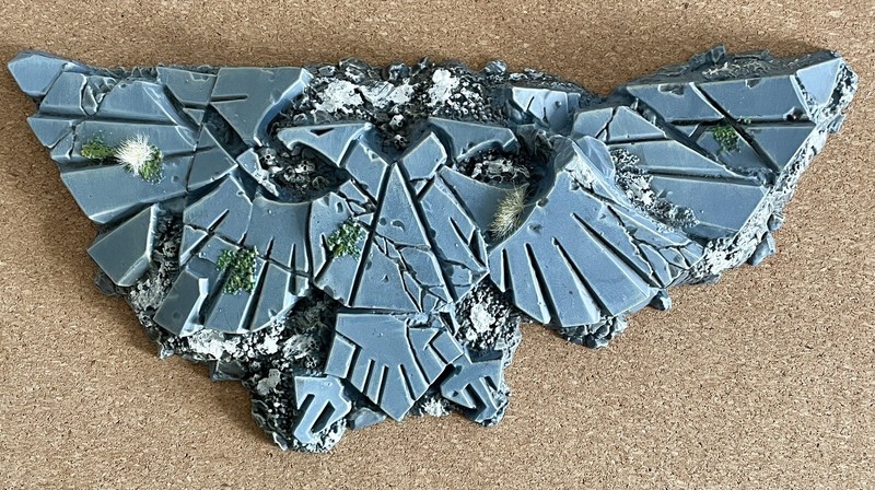 Honoured Imperium Fallen Aquila Ruin - Rare Oop Warhammer 40k Terrain / Scenery