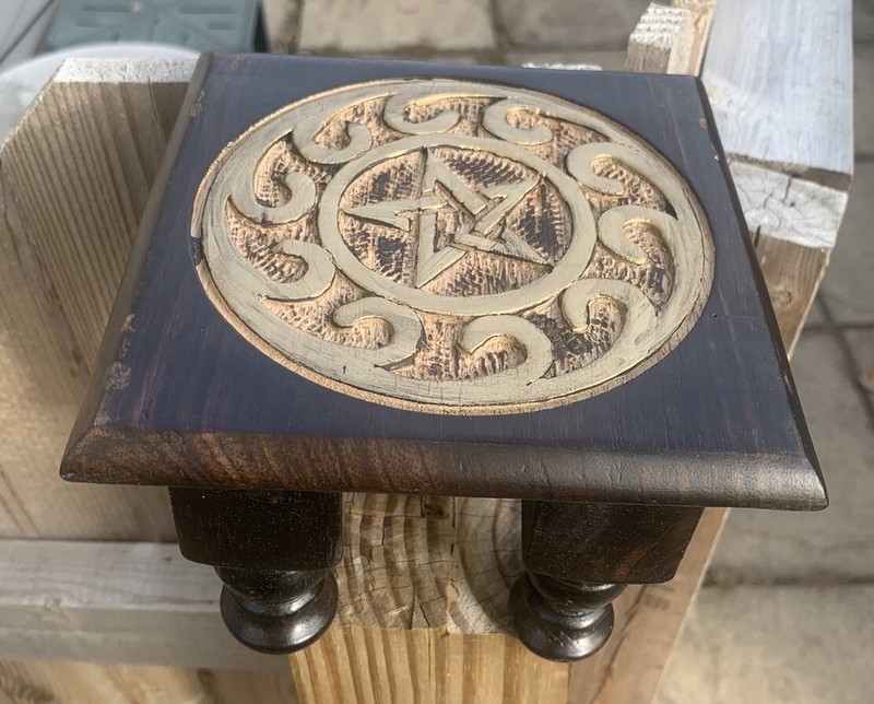 Pentagram Small Altar Table 6"Lx6"Wx4"H Gold And Dark Brown Prayer