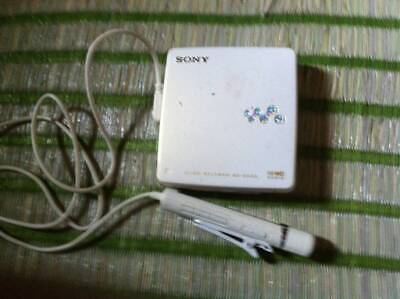 Sony Walkman MZ-EH50 Hi-MD white Portable MiniDisc MD player Junk