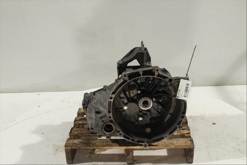 Boite A Vitesse Pour Ford Fiesta Trend 1995 2 067 905 10046716008851