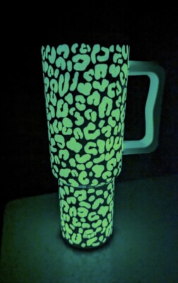 Simple Modern 40oz Trek Tumbler Glow Leopard In Hand