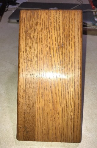 Cutco Knife Block 8 Slots 4 + 4 Steak Knifes Slots Honey Oak. USA made.