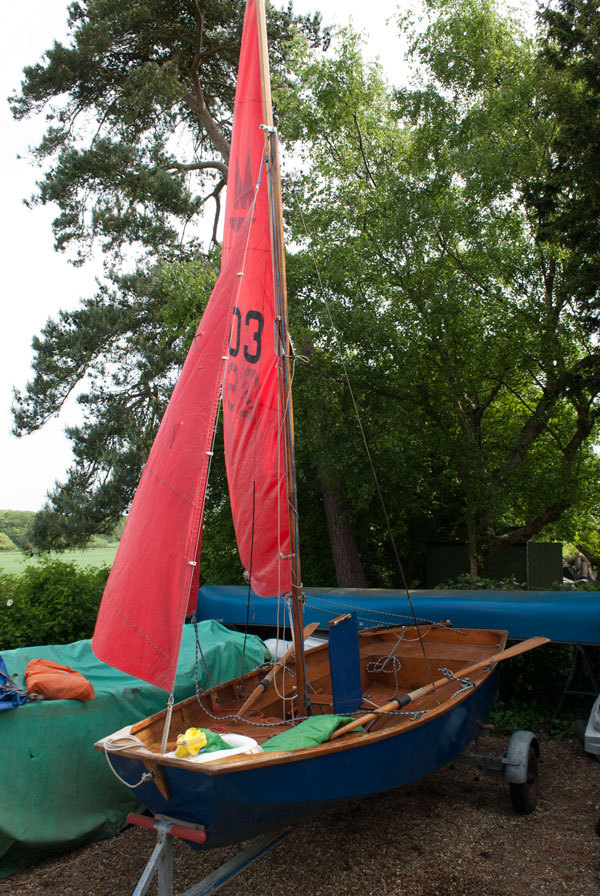 Mirror sailing dinghy, excellent condition ready to sail, good road