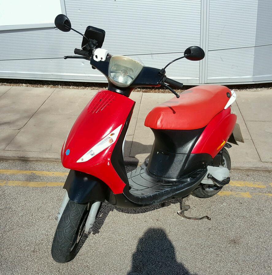 piaggio moped 125cc