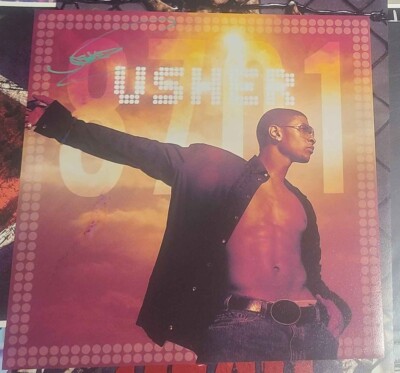 USHER AUTOGRAPHED 12x12 8701 ALBUM CD COVER PHOTO