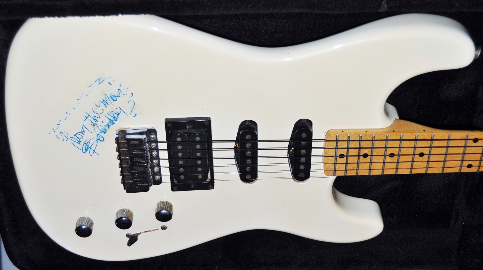BO DIDDLEY Autographed Fender Squire II Stratocaster Electric Guitar w/JSA / LOA