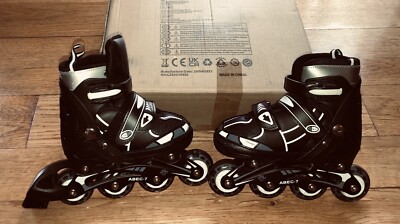Adjustable Inline Roller Blade Skates Light-Up Size Small-Ages 3+ XMBT-1003