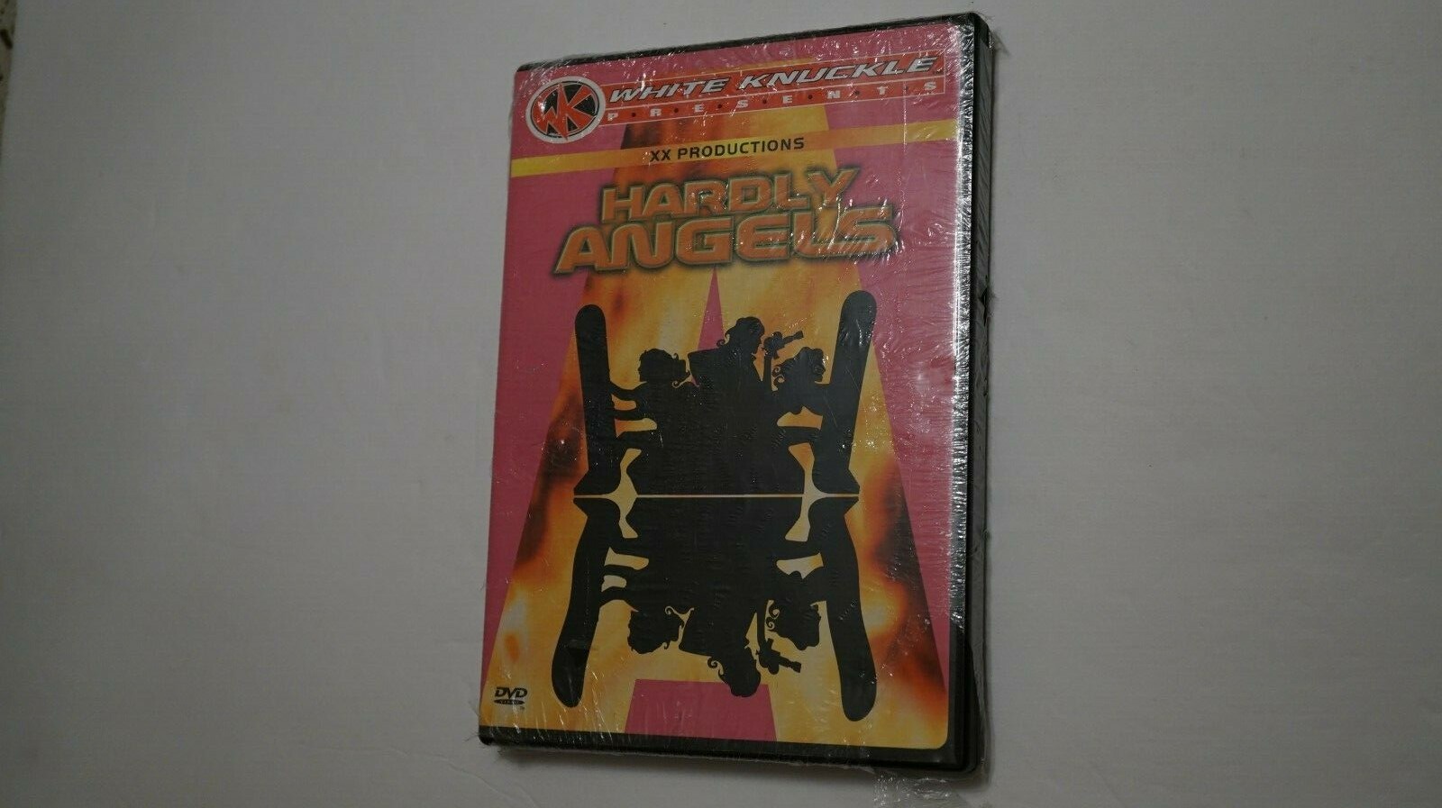 ベルナルド　ファリアDVD Hardly Angels (DVD, 2002) White Knuckle Xtreme Snowboarding