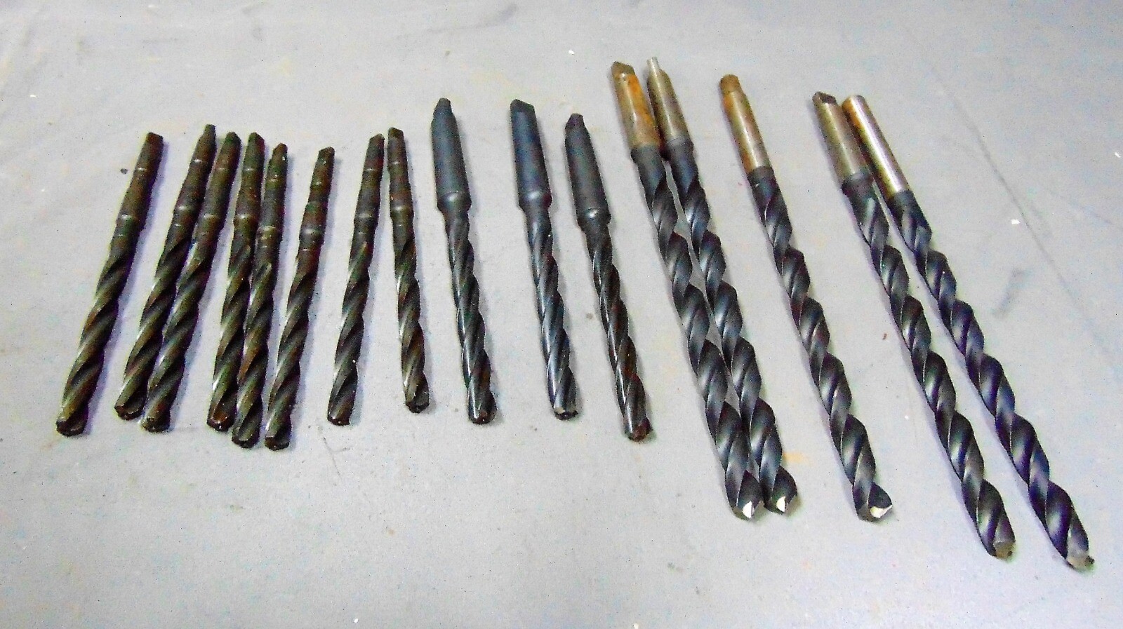 Lot Of 16 Various Shanks Makes Models Metalworking Drill Press Drill Bits