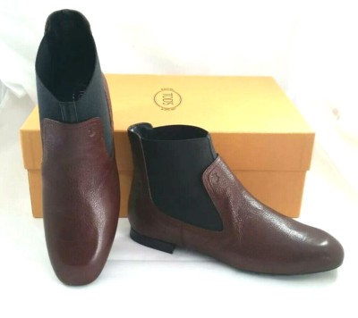 $795 NIB Tod's Womens Maroon Leather Ankle Boots Sz 36.5 US 6.5 made in Italy
