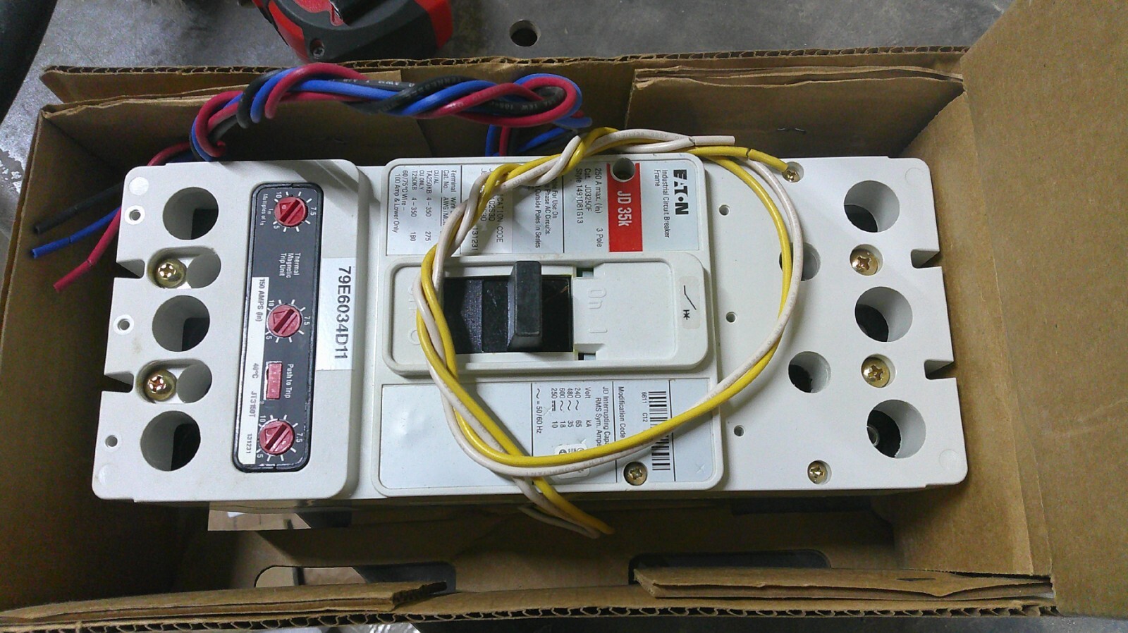 board breaker 白パーカー board breaker 白パーカー