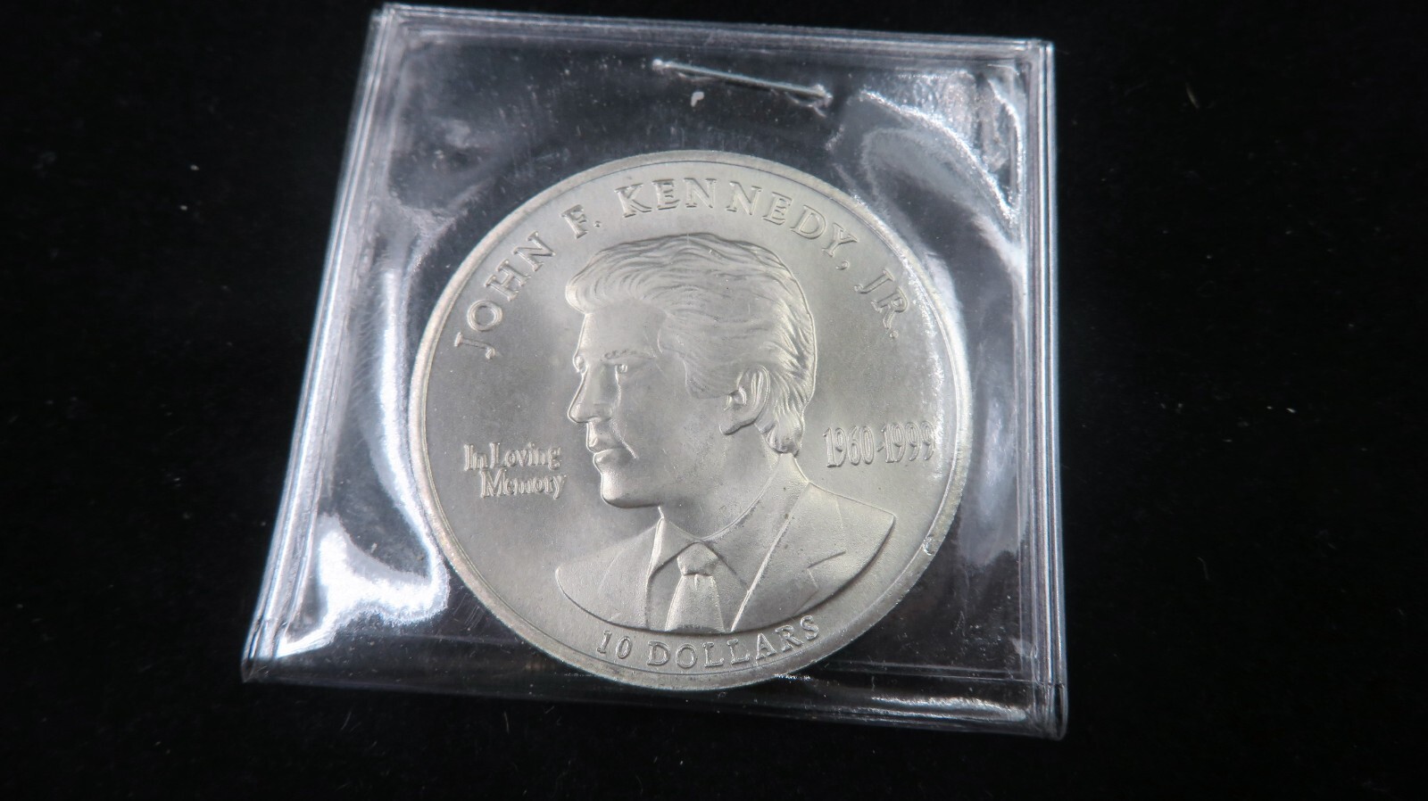 $10 Dollar John F. Kennedy Jr. Commem Coin Republic of