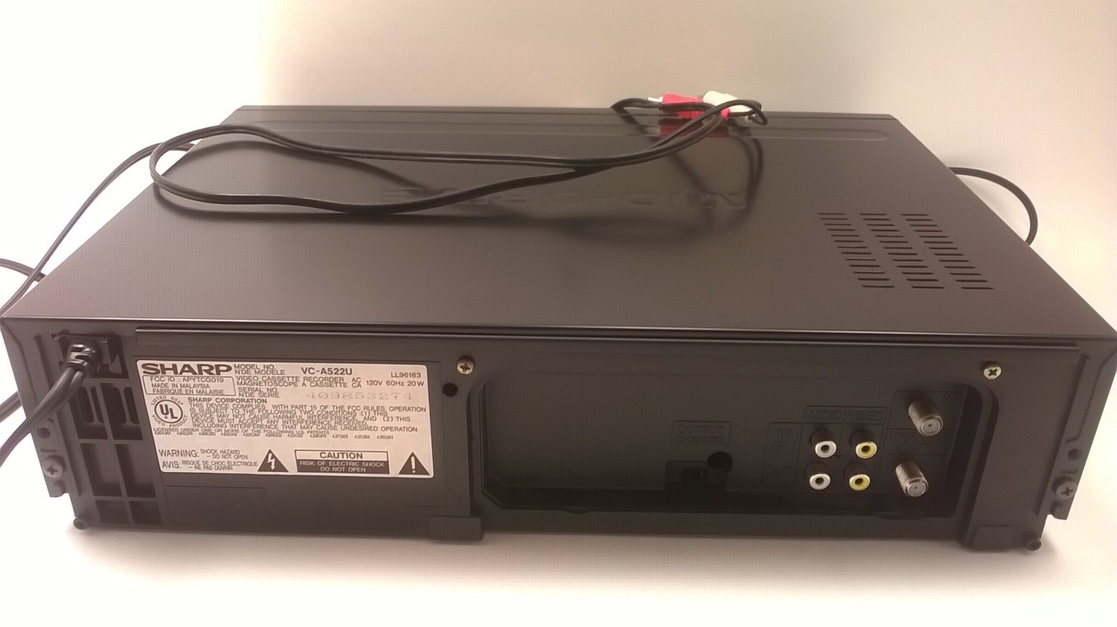 SHARP VC-A522 4 Head VHS VCR Player Recorder FOR PARTS NOT WORKING