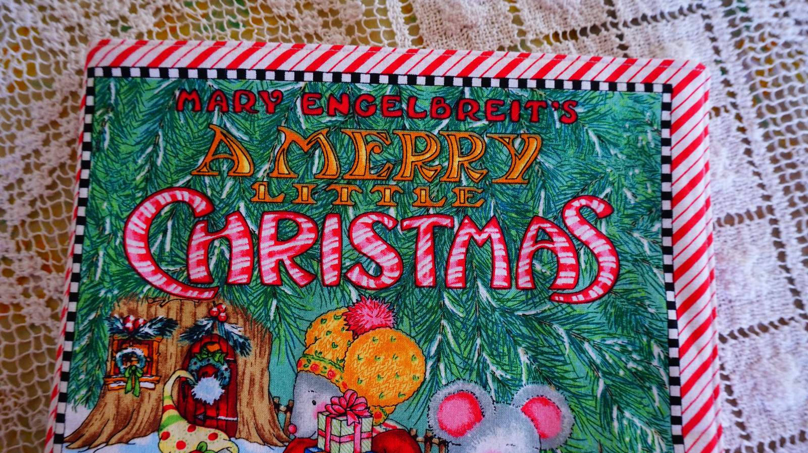 cloth kids children's storybook Mary Engelbert's a merry little Christmas