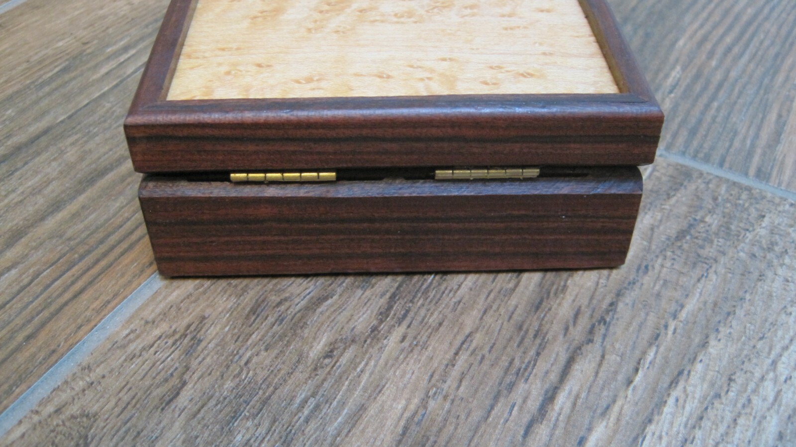 Rosewood & Birdseye Maple Wood Keepsake Jewelry Desktop Box Handcrafted USA