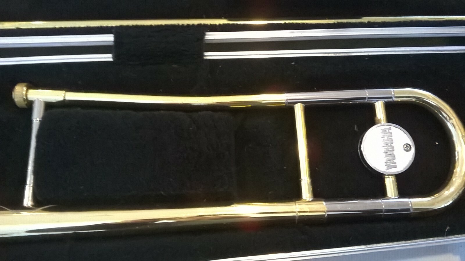 Yamaha YSL-354 Brass Slide Trombone with Hard Case and Yamaha Mouthpiece
