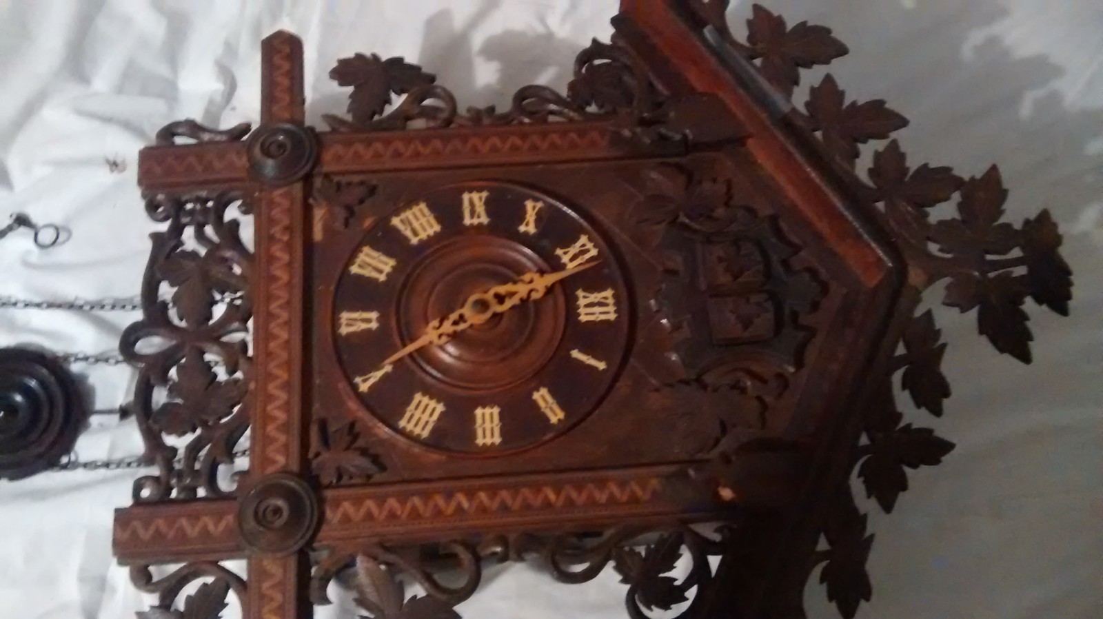 Cuckoo clock, Black forest, 92-108 years old.