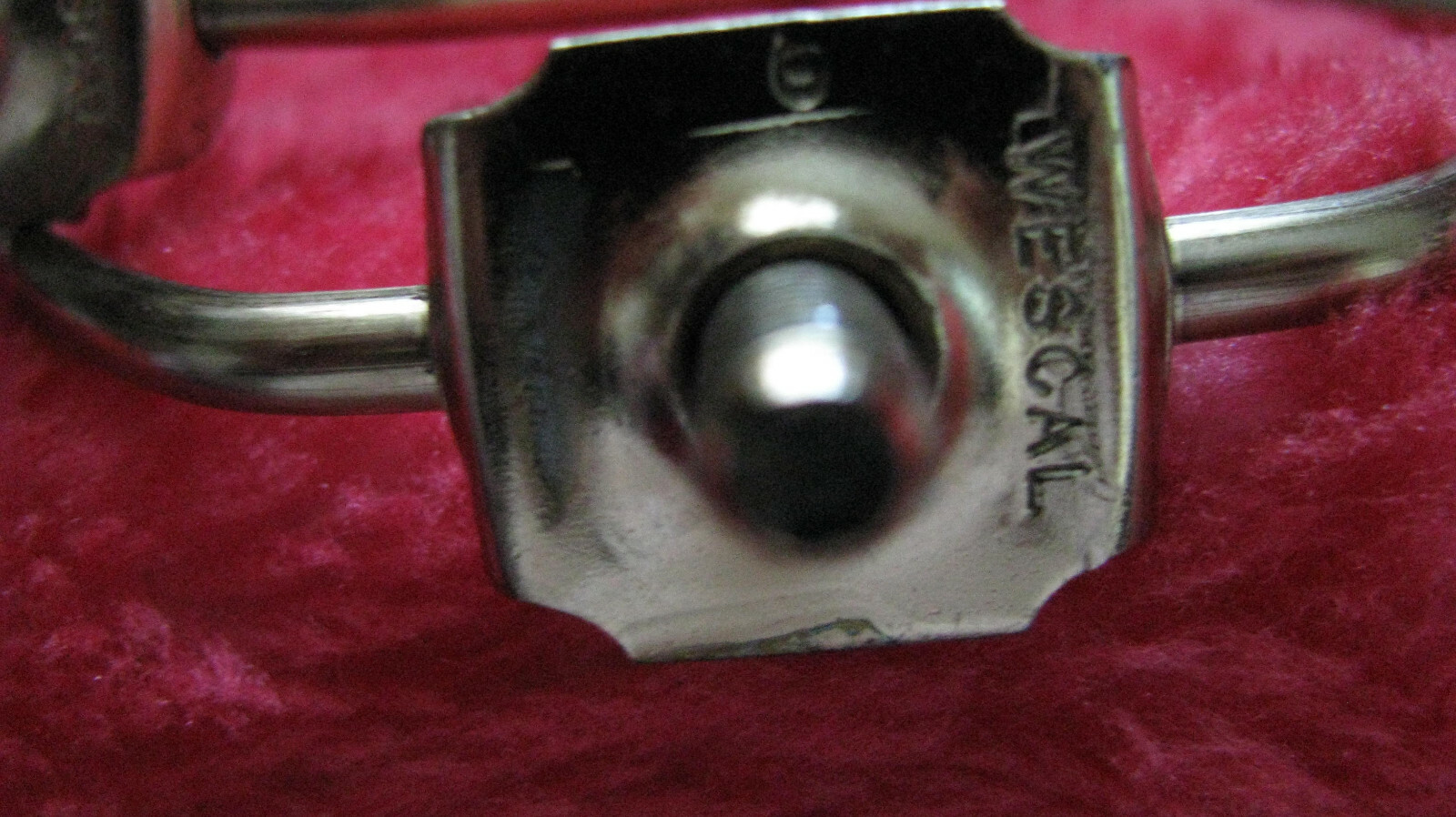 16 WESCAL Lamp Harps 9