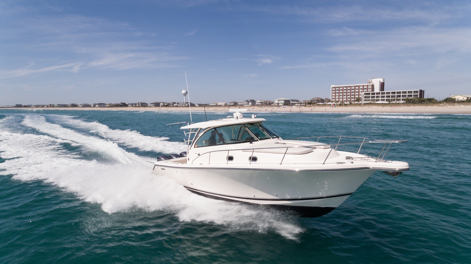 2014 Pursuit OS 385 Offshore Express Sport Fishing Boat