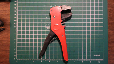 Self Adjustable Automatic Electrical Wire Stripper Cutter 2-in-1 Tool