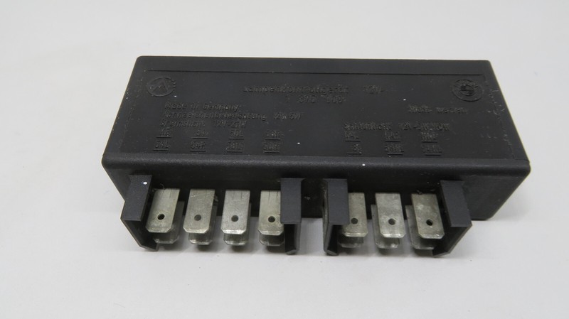 SteuergerÃ¤T Lampenkontrollmodul  Bmw E23 E24 E28 E30 Ab Bj. 9/81 1375909