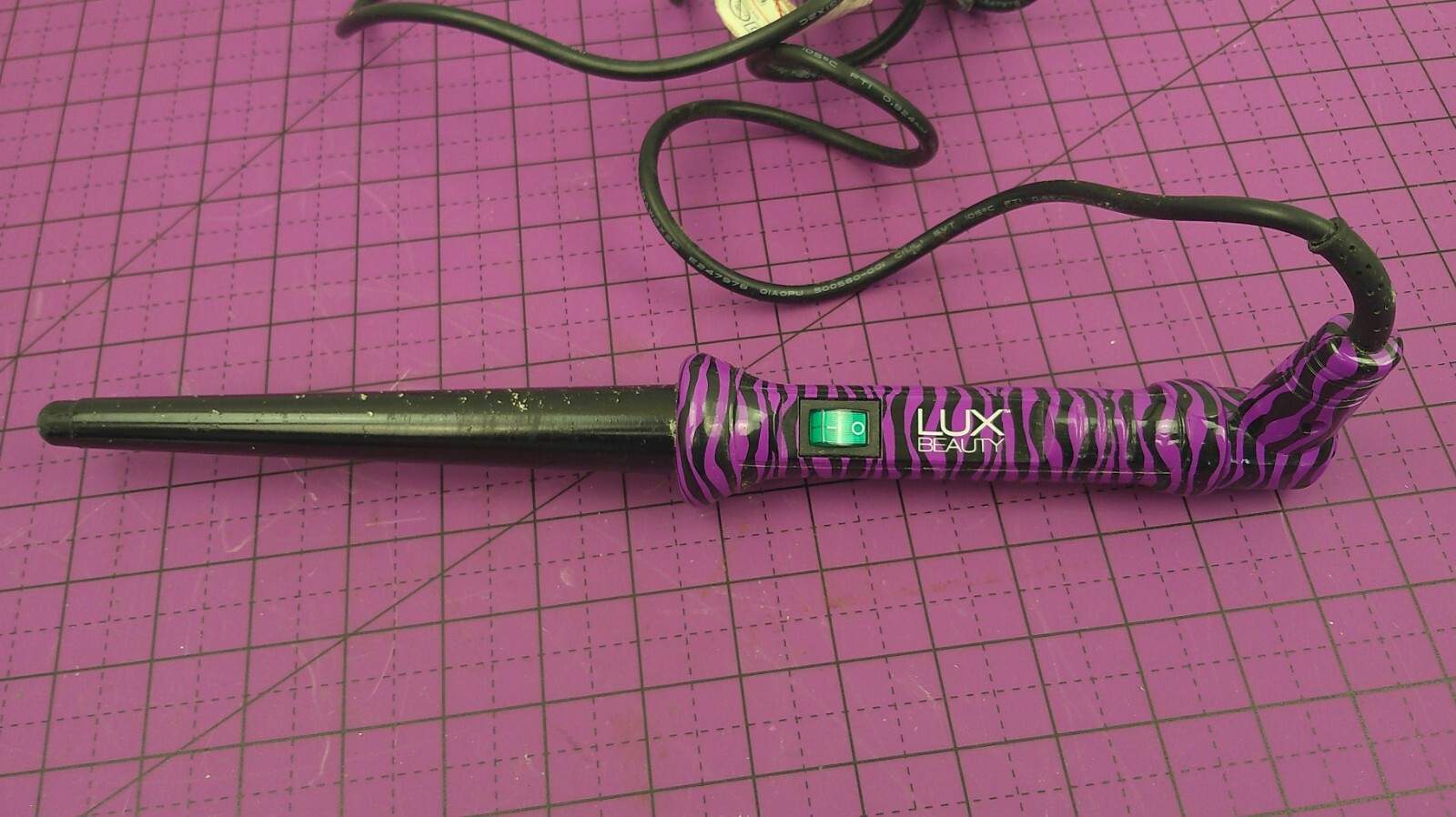 Pre-own LUX Beauty Curly Iron Wand - Purple - 1