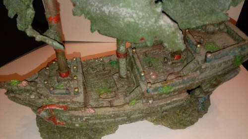 Aquarium Pirate Ship Decorations Fish Tank Ornaments - Resin Material Shipwreck