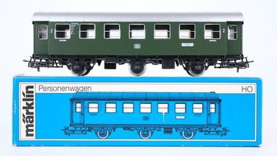Märklin H0 4079 Personenwagen (87453 Stg 2.Kl) B3yge der DB