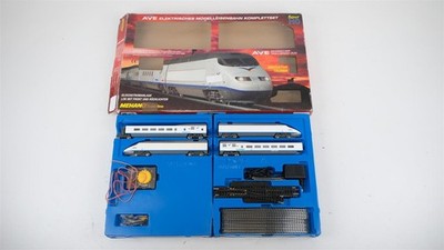 Mehano H0 Triebwagenzug AVE Komplettset RENFE Gleichstrom Analog (unvollständig)