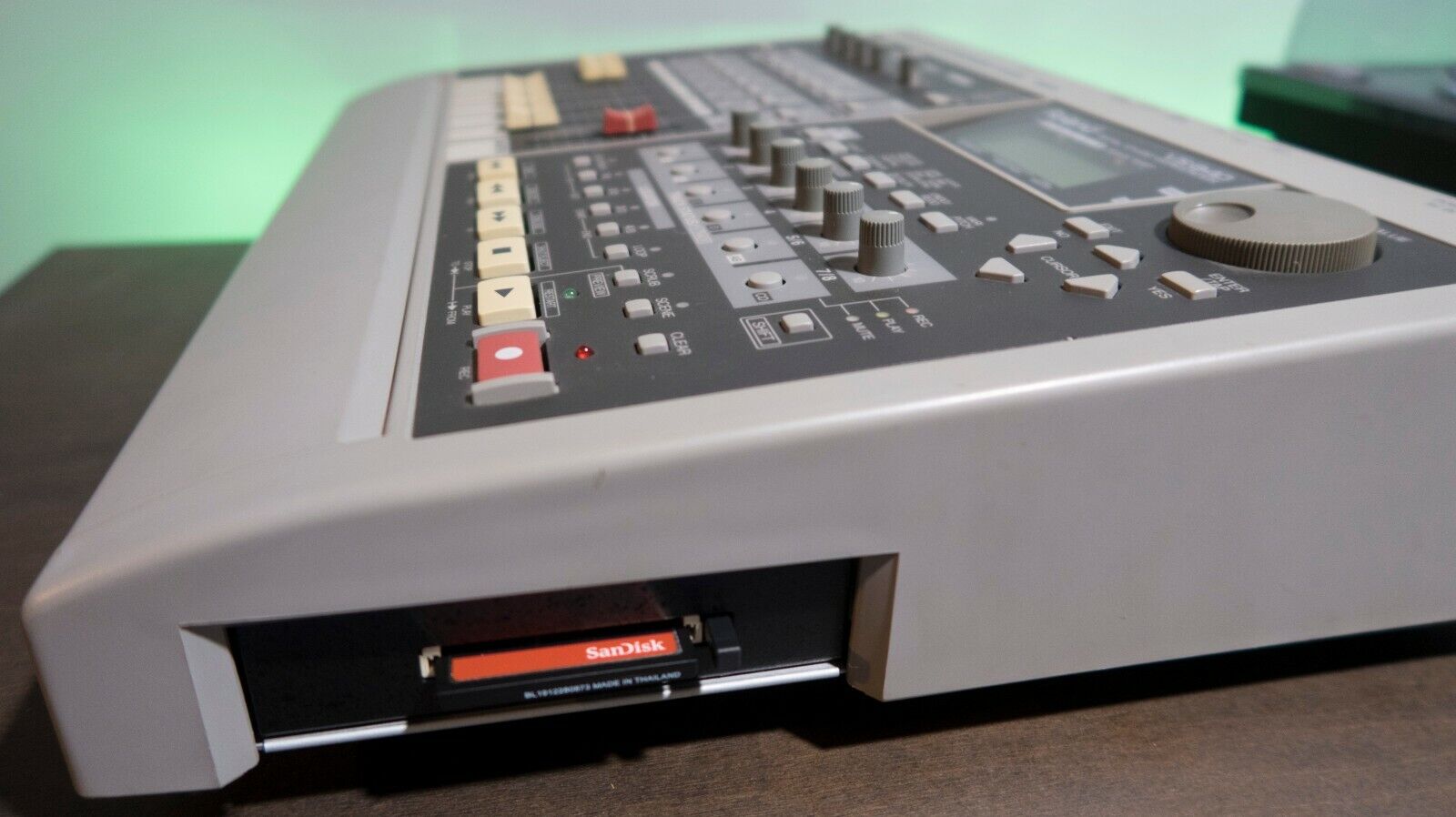 Roland VS 840 Series CF Card Reader Drive - VS-840 VS-840EX Roland VS 840 Series CF Card Reader Drive - VS-840 VS-840EX