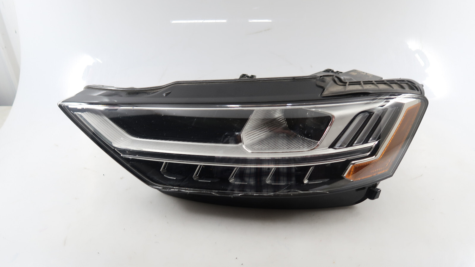 Headlamp Kit | AUDI A8 2020 Headlamp Kit | AUDI A8 2020