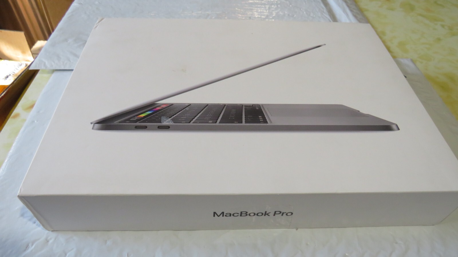 Apple MacBook Pro 13.3 Apple MacBook Pro 13.3