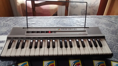 Synthétiseur BONTEMPI MS40 année 1980-90 fonctionnel complet de 57x 23 cm  rare 