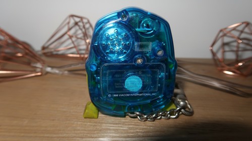 1997 Tiger Rugrats Reptar Giga Pets Electronic Handheld Toy Blue