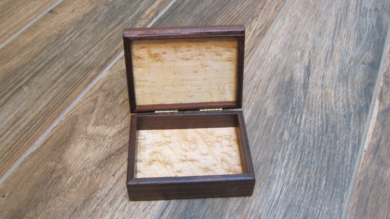 Rosewood & Birdseye Maple Wood Keepsake Jewelry Desktop Box Handcrafted USA