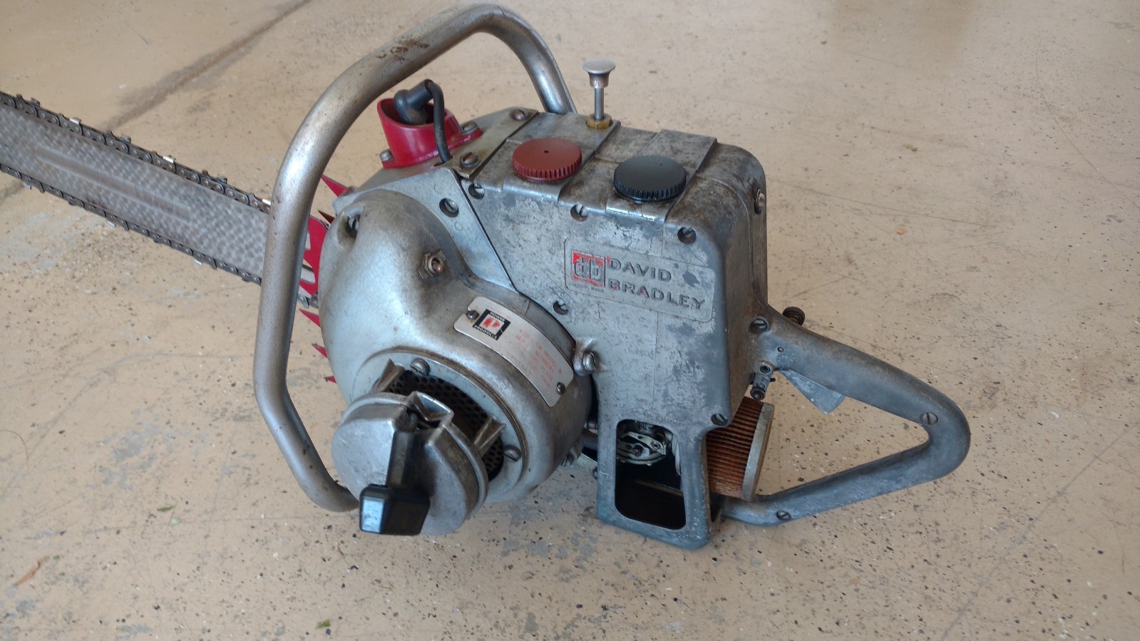 VINTAGE DAVID BRADLEY 360 CHAINSAW CHAIN 
