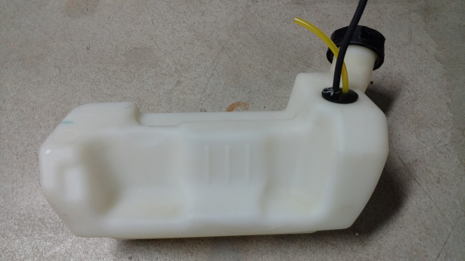 OEM Husqvarna 350BT Blower Fuel Tank Assembly Cap Line 528907401