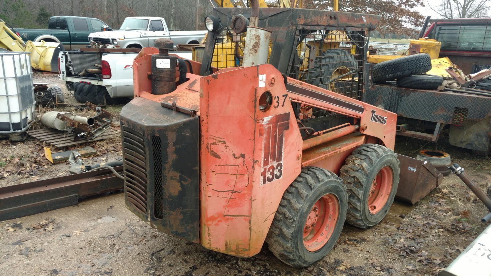 Thomas T133 skidsteer skidloader