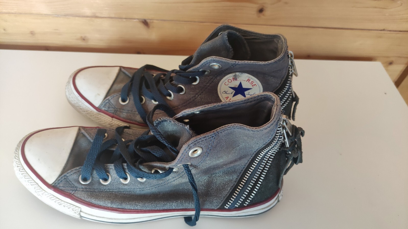 ちゃーるず adidas ZX 8000 Charlie Fall of the Wall Men's - M18630 - US