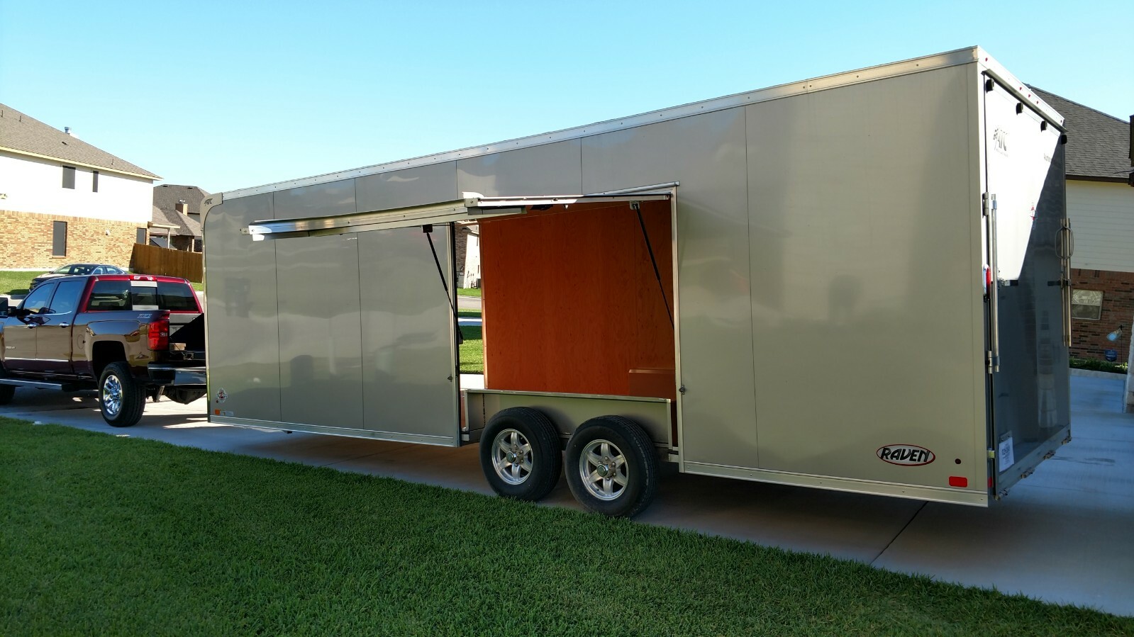 Atc Raven 8.5 X 24 Aluminum Enclosed Car Hauler Trailer