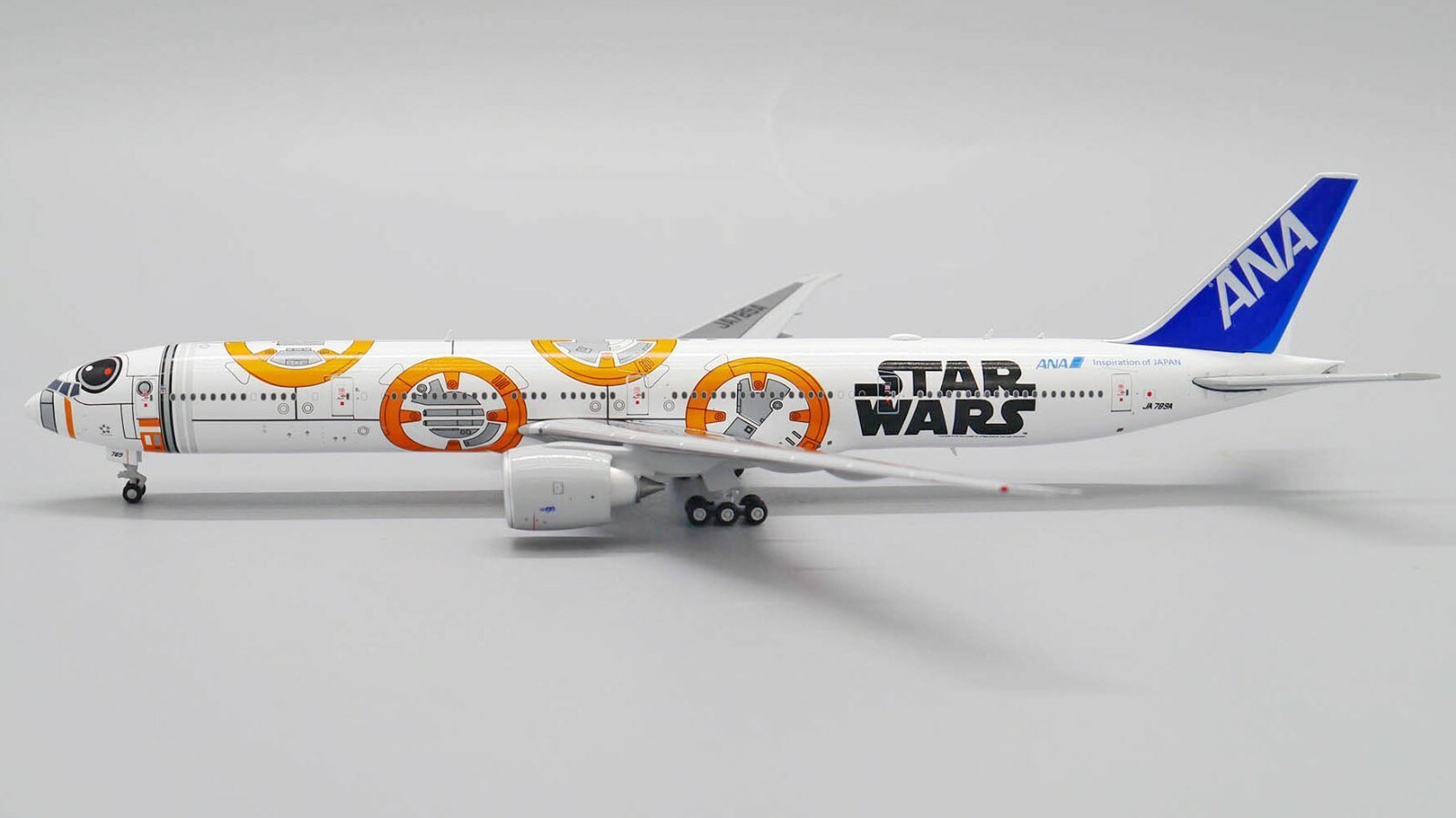 航空機・ヘリコプター 1/400 ANA B767-300 STARWARS R2-D2 BB-8 1/400 ANA B767-300 STARWARS R2-D2 BB-8 ホビー・楽器・アート