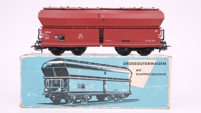 Märklin H0 4626 Selbstentladewagen mit Klappdeckeldach  KKt 57  Tad-u 961 der DB