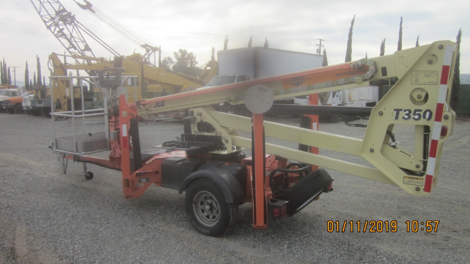2010 JLG T350 35Ft Towable Electric Boomlift Only 100Hrs!!