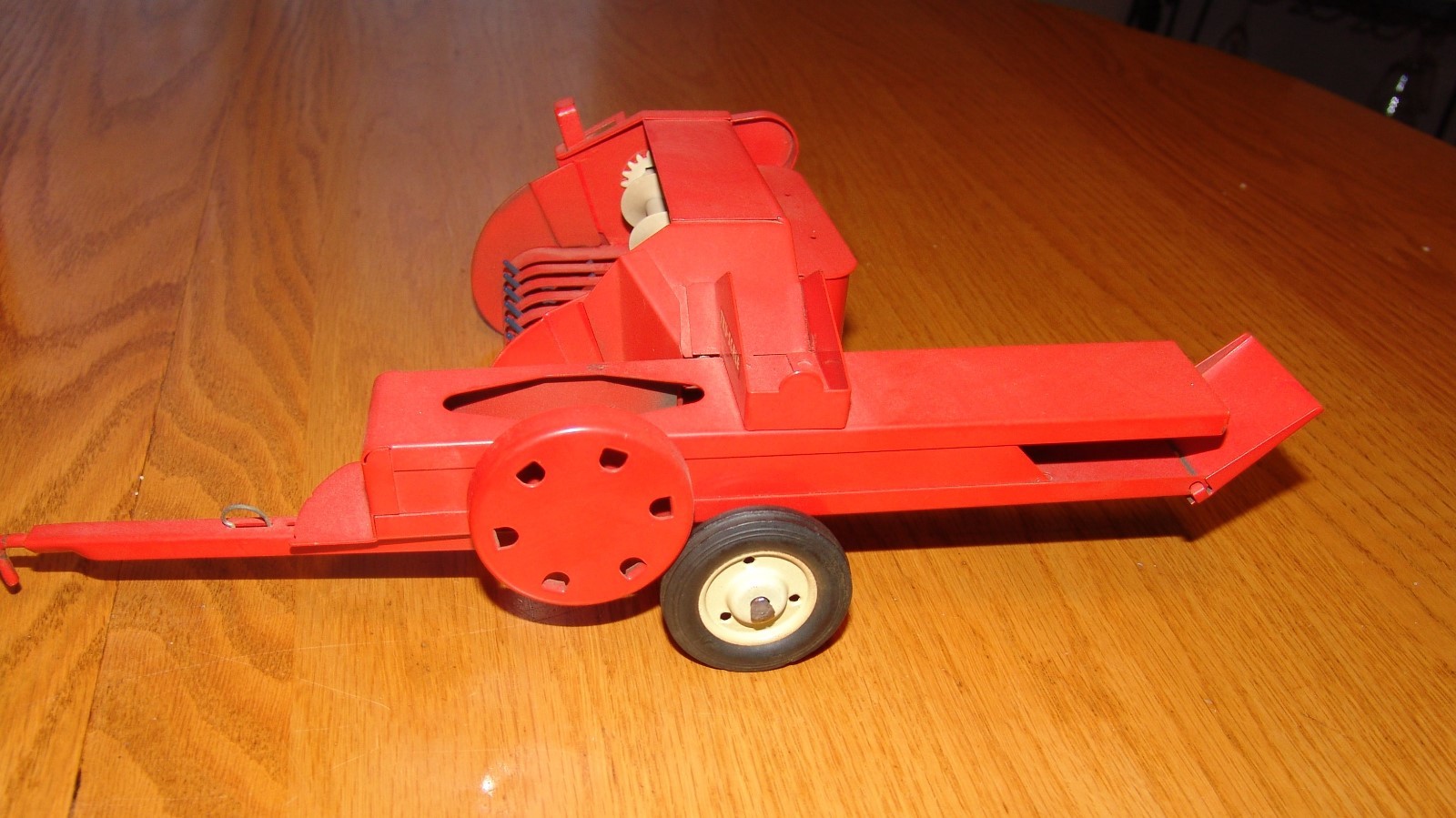 Vintage, Carter, Tru-Scale Hay Baler Farm Toy Implement with Original Box, 1/16