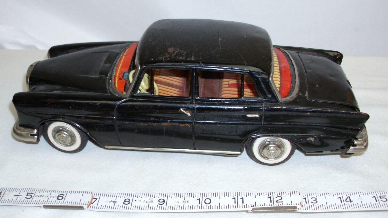 MERCEDES BENZ 220S FOUR DOOR CAR TIN FRICTION TOY CAR WITH MERCEDES BENZ 220S FOUR DOOR CAR TIN FRICTION TOY CAR WITH