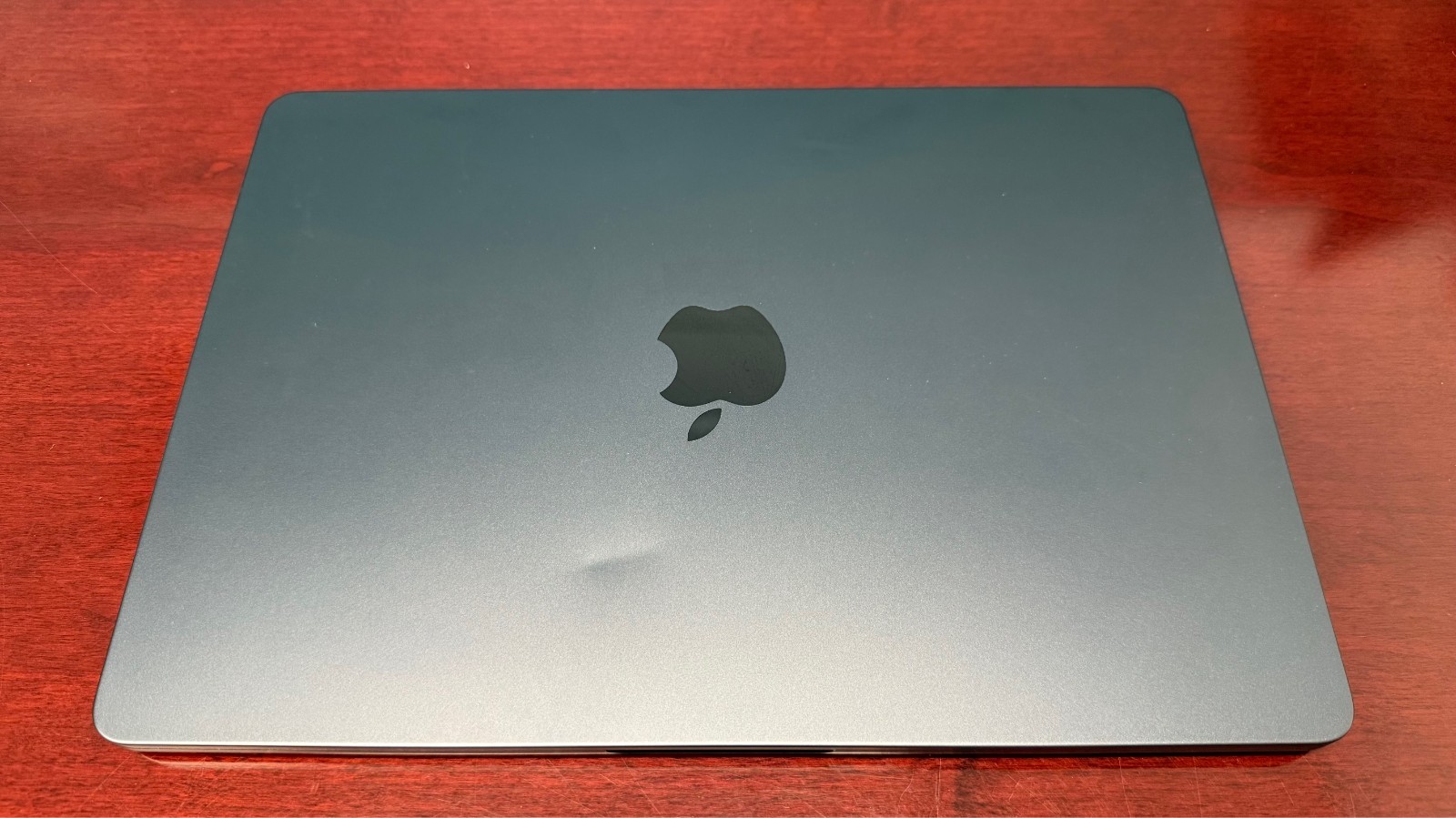 Apple MacBook Air M2 8GB 256GB ミッドナイト Apple M2 MacBook Air 13-inch - Midnight - M2, 8GB RAM, 256GB