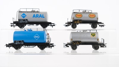 Märklin H0 Konvolut Kesselwagen (Esso, Aral, BP) DB